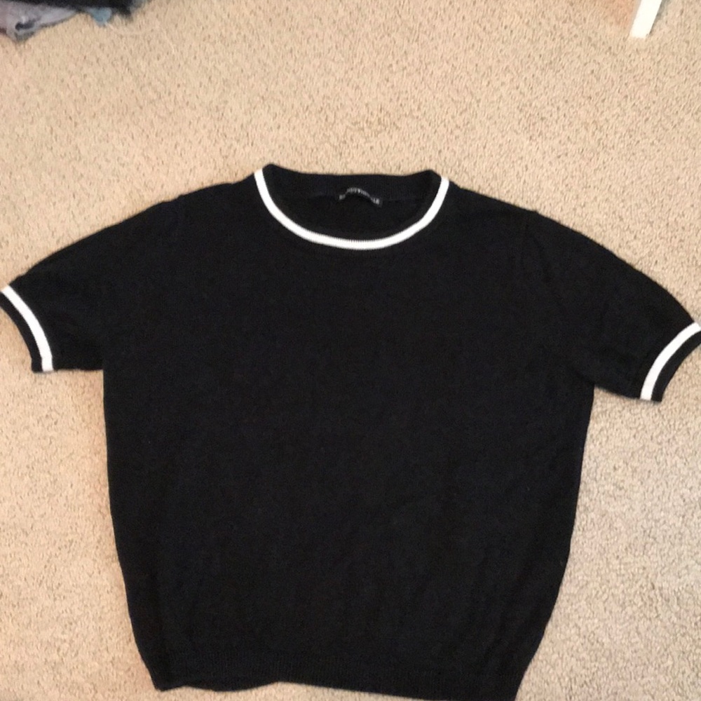 Brandy Melville cropped sweater